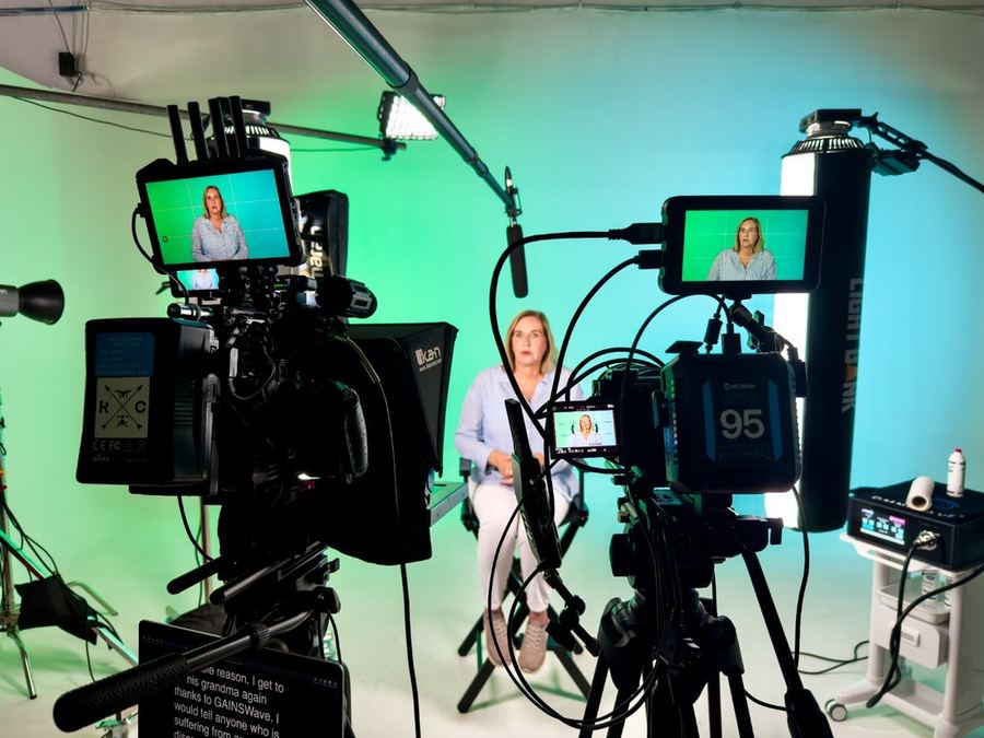 Black Parrot Media Studio